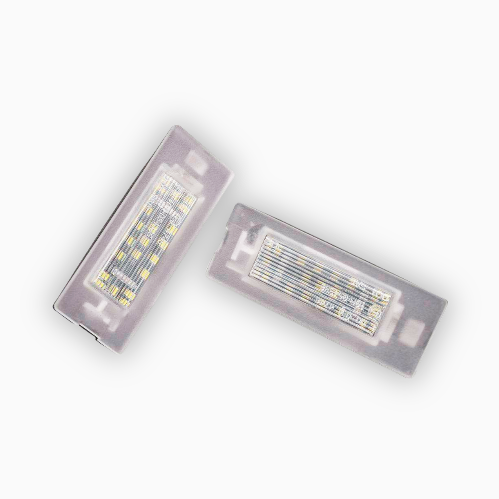 PLAFONIERE LUCI TARGA LED CANBUS FIAT PANDA 169 E 312 COMPATIBILI OE